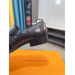 2025年9月19日入荷新品Louis Vuittonカジュアルシューズ/スニーカー｜メンズ靴人気本革製ギフト/誕生日/XG工場