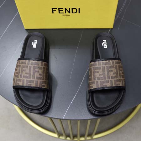 2025年9月20日入荷新品FENDIカジュアルシューズ/ス...