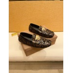 2025年9月22日入荷新品Versaceカジュアルシューズ/スニーカー｜メンズ靴人気本革製ギフト/誕生日/TL工場