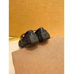 2025年9月22日入荷新品Versaceカジュアルシューズ/スニーカー｜メンズ靴人気本革製ギフト/誕生日/TL工場