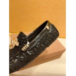 2025年9月22日入荷新品Versaceカジュアルシューズ/スニーカー｜メンズ靴人気本革製ギフト/誕生日/TL工場