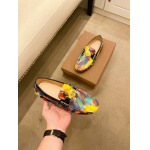 2025年9月22日入荷新品Versaceカジュアルシューズ/スニーカー｜メンズ靴人気本革製ギフト/誕生日/TL工場