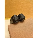 2025年9月22日入荷新品Ferragamoカジュアルシューズ/スニーカー｜メンズ靴人気本革製ギフト/誕生日/TL工場