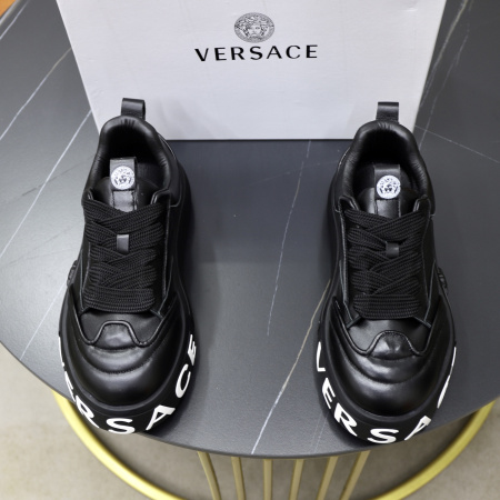 2025年9月22日入荷新品Versaceカジュアルシューズ...