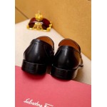 2025年9月22日入荷新品Ferragamoカジュアルシューズ/スニーカー｜メンズ靴人気本革製ギフト/誕生日/TL工場