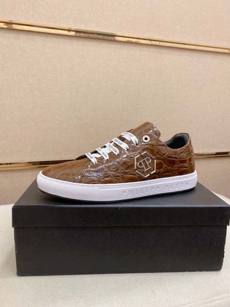 2025年9月22日入荷新品Ferragamoカジュアルシュ...