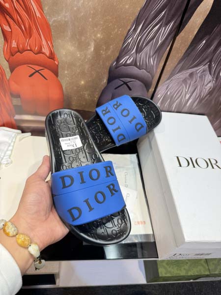 2025年9月22日入荷新品Diorカジュアルシューズ/スニ...