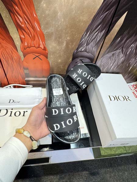 2025年9月22日入荷新品Diorカジュアルシューズ/スニ...