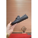 2025年9月22日入荷新品Louis Vuittonカジュアルシューズ/スニーカー｜メンズ靴人気本革製ギフト/誕生日/TL工場