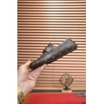 2025年9月22日入荷新品Louis Vuittonカジュアルシューズ/スニーカー｜メンズ靴人気本革製ギフト/誕生日/TL工場