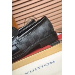 2025年9月22日入荷新品Louis Vuittonカジュアルシューズ/スニーカー｜メンズ靴人気本革製ギフト/誕生日/TL工場