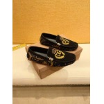 2025年9月22日入荷新品Gucciカジュアルシューズ/スニーカー｜メンズ靴人気本革製ギフト/誕生日/TL工場