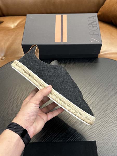 2025年9月23日入荷新品ZEGNAカジュアルシューズ/ス...