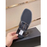 2025年9月23日入荷新品PRADAカジュアルシューズ/スニーカー｜メンズ靴人気本革製ギフト/誕生日/TL工場