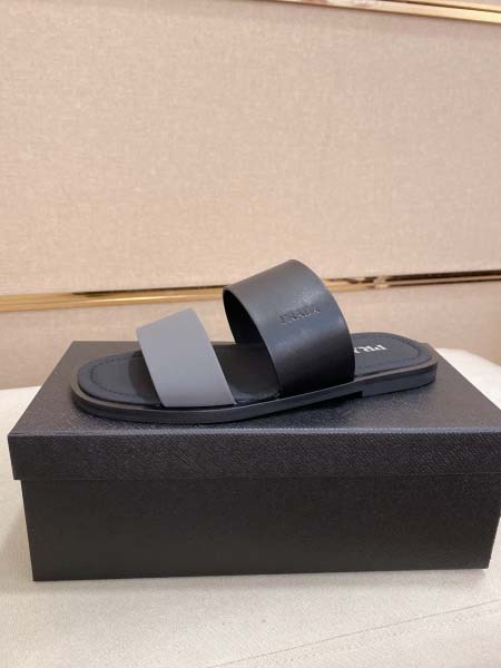 2025年9月23日入荷新品PRADAカジュアルシューズ/ス...