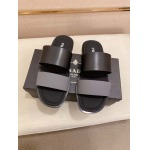 2025年9月23日入荷新品PRADAカジュアルシューズ/スニーカー｜メンズ靴人気本革製ギフト/誕生日/TL工場