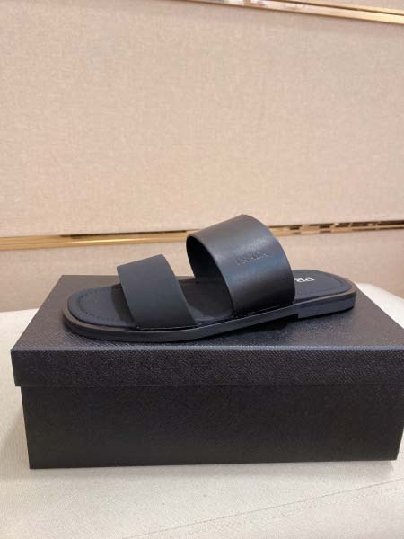 2025年9月23日入荷新品PRADAカジュアルシューズ/ス...