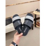 2025年9月23日入荷新品PRADAカジュアルシューズ/スニーカー｜メンズ靴人気本革製ギフト/誕生日/TL工場