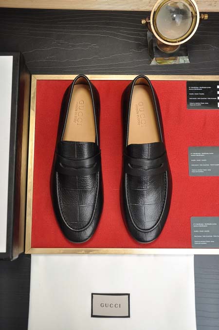 2025年9月23日入荷新品GUCCIカジュアルシューズ/ス...