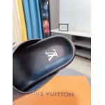 2025年9月23日入荷新品Louis Vuittonカジュアルシューズ/スニーカー｜メンズ靴人気本革製ギフト/誕生日/TL工場