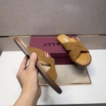 2025年9月23日入荷新品Burberryカジュアルシューズ/スニーカー｜メンズ靴人気本革製ギフト/誕生日/TL工場