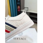 2025年9月23日入荷新品Versace  カジュアルシューズ/スニーカー｜メンズ靴人気本革製ギフト/誕生日/TL工場