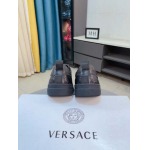 2025年9月23日入荷新品Versace  カジュアルシューズ/スニーカー｜メンズ靴人気本革製ギフト/誕生日/TL工場