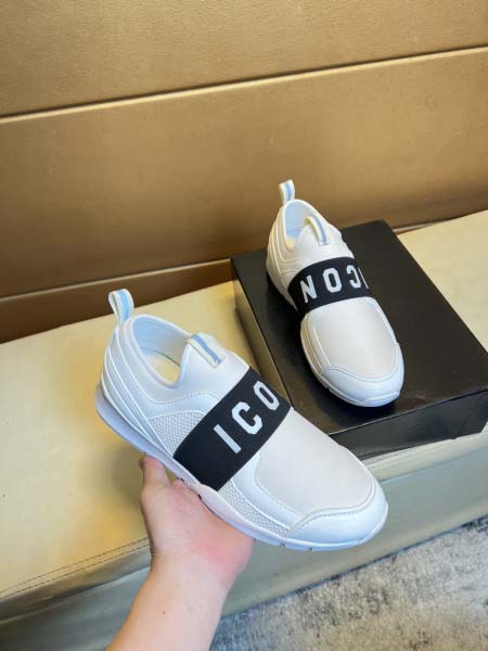 2025年9月23日入荷新品Dsquared2  カジュアル...