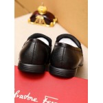 2025年9月23日入荷新品Ferragamoカジュアルシューズ/スニーカー｜メンズ靴人気本革製ギフト/誕生日/TL工場