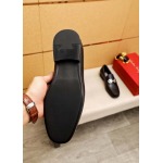 2025年9月23日入荷新品Ferragamoカジュアルシューズ/スニーカー｜メンズ靴人気本革製ギフト/誕生日/TL工場