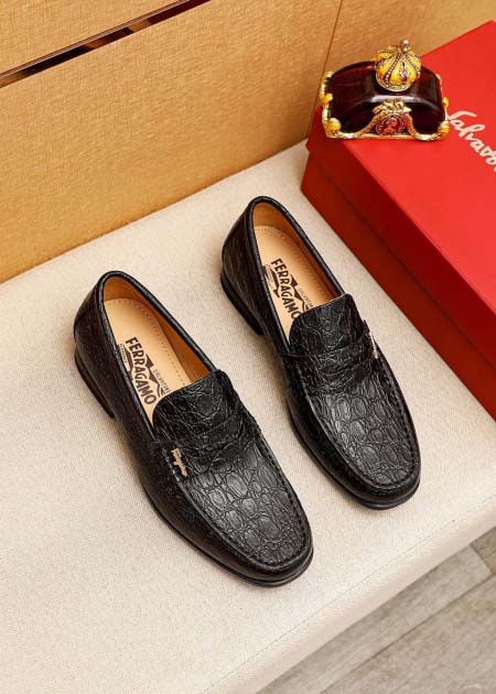 2025年9月23日入荷新品Ferragamoカジュアルシュ...