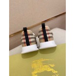 2025年9月23日入荷新品BURBERRYカジュアルシューズ/スニーカー｜メンズ靴人気本革製ギフト/誕生日/TL工場