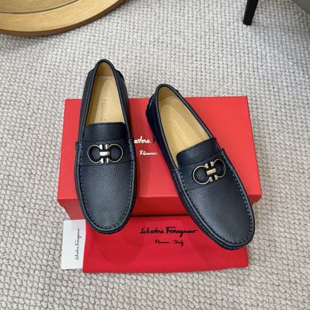 2025年9月23日入荷新品Ferragamoカジュアルシュ...