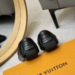 2025年9月23日入荷新品Louis Vuittonカジュアルシューズ/スニーカー｜メンズ靴人気本革製ギフト/誕生日/TL工場