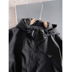 2025年9月23日入荷秋冬新作Prada ジャケット高品質人気商品/LM工場