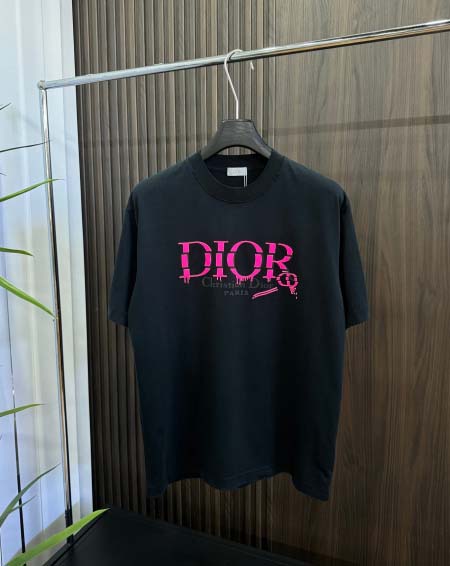 2025年9月24日入荷秋冬新作DIOR半袖 tシャツ高級品...