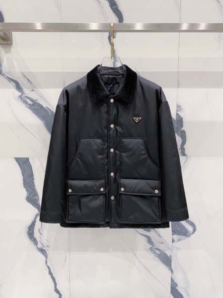 2025年9月24日入荷秋冬新作Pradaジャケット 棉服高...