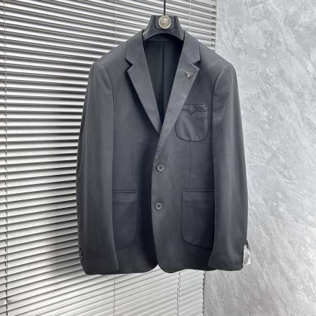 2025年9月24日入荷秋冬新作Pradaジャケット高級品/...