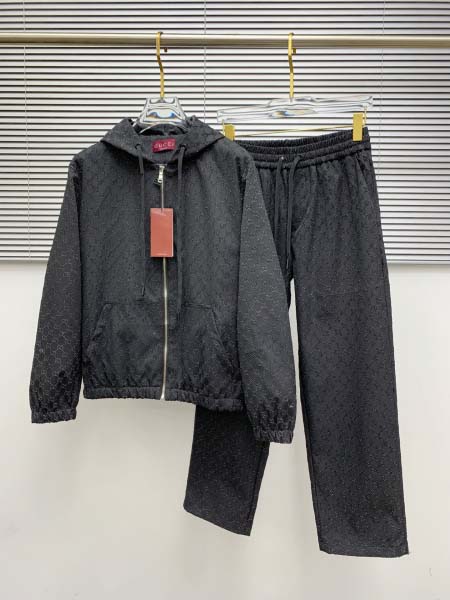 2025年9月24日入荷秋冬新作Gucciパーカー 上下 メ...