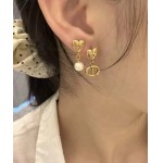 2025年9月25日入荷新品Diorピアスギフト/誕生日/記念品/アクセサリーxin工場