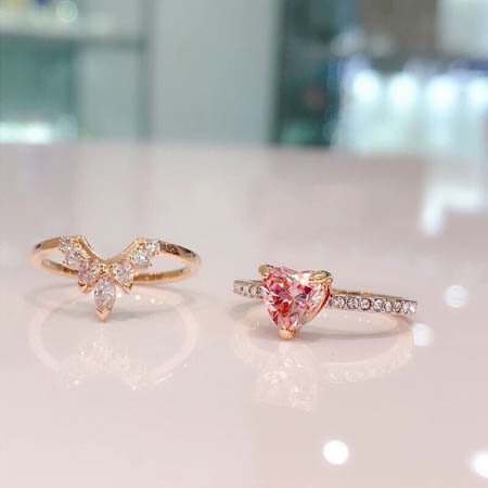 2025年9月25日入荷新品SWAROVSKI指輪ギフト/誕...