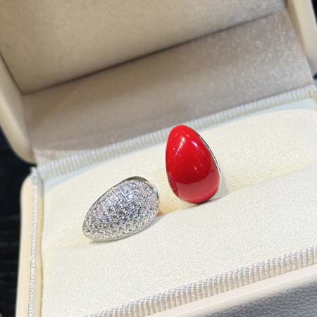 2025年9月25日入荷新品HERMESピアスギフト/誕生日...