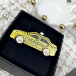 2025年9月25日入荷新品Chanelブローチギフト/誕生日/記念品/アクセサリーxin工場