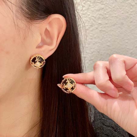 2025年9月26日入荷新品Louis Vuittonピアス...