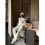 2025年9月26日入荷秋冬新作LOEWEセット上下ファッション/誕生日プレゼント/贈り物 can工場