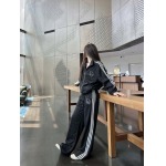 2025年9月26日入荷秋冬新作Dior セット上下ファッション/誕生日プレゼント/贈り物 can工場