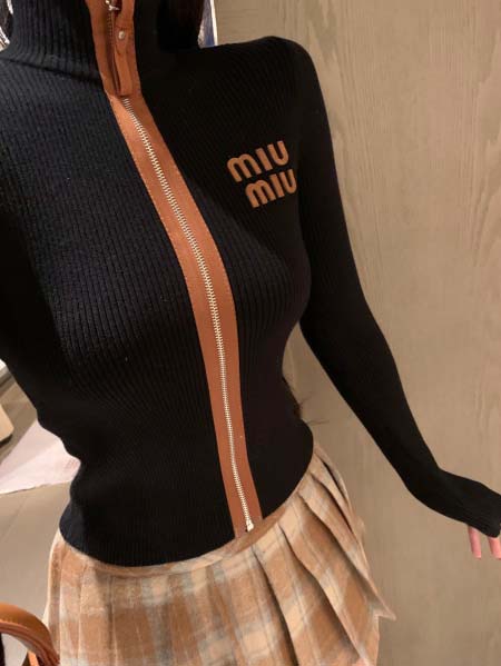 2025年9月26日入荷秋冬新作MIUMIUニットファッショ...