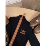 2025年9月26日入荷秋冬新作MIUMIUニットファッション/誕生日プレゼント/贈り物 can工場