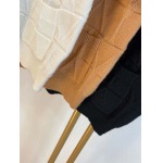 2025年9月26日入荷秋冬新作VALENTINOニットのセーターファッション/誕生日プレゼント/贈り物 can工場