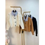 2025年9月26日入荷秋冬新作VALENTINOニットのセーターファッション/誕生日プレゼント/贈り物 can工場